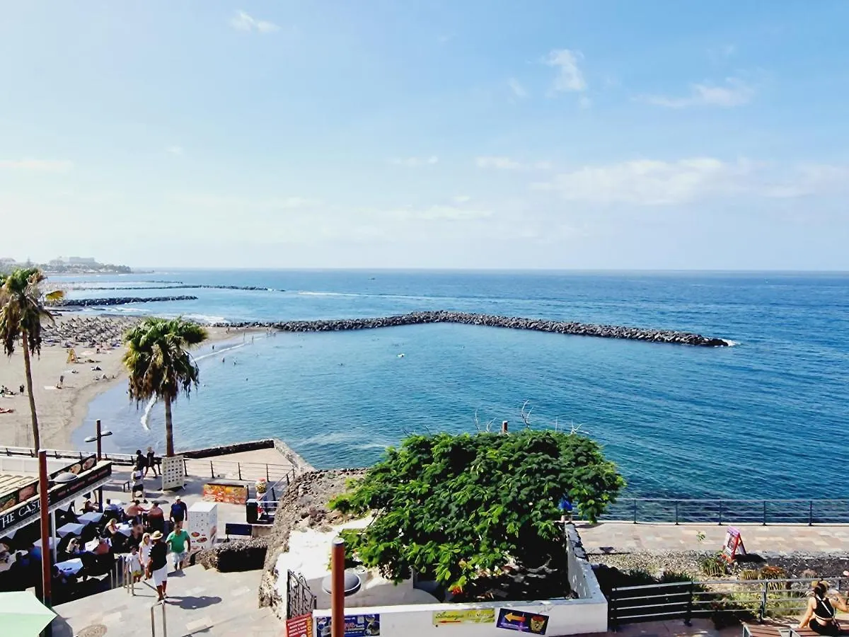 First Line Of The Ocean, 3 Bedrooms & Free Wifi location